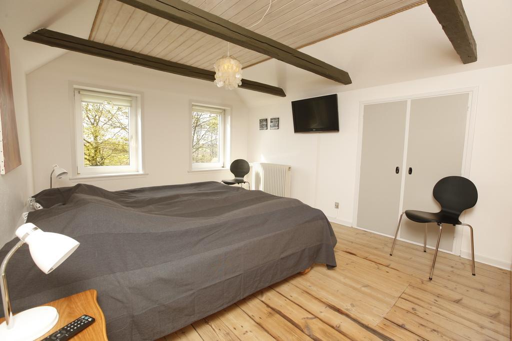 Loftgard Bed And Bath Apartment Ovtrup Room photo