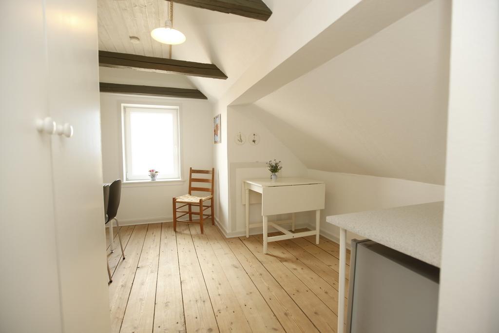 Loftgard Bed And Bath Apartment Ovtrup Room photo